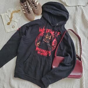 Motionless in white graphic band hoodie excellent condition